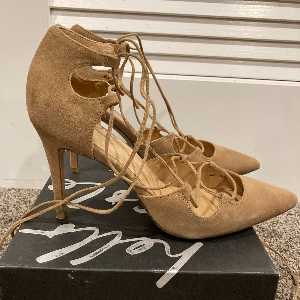 Banana Republic - Dakota Brown Suede Laced Up Pumps - Women Size 9 - Pre Owned